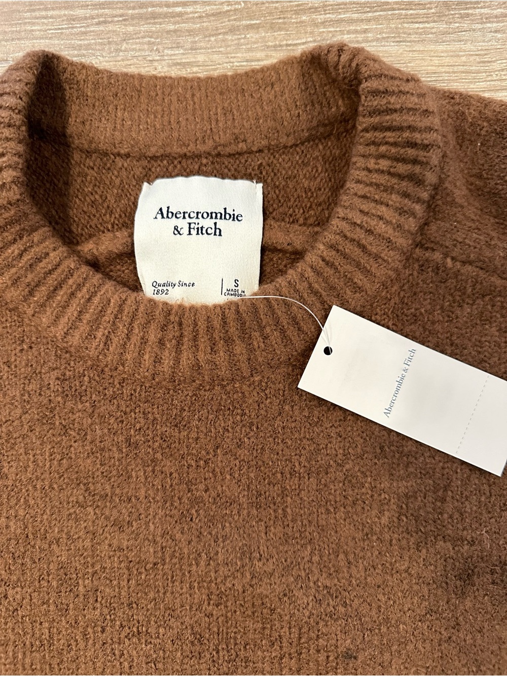 AF brown sweater - Picture 2 of 2